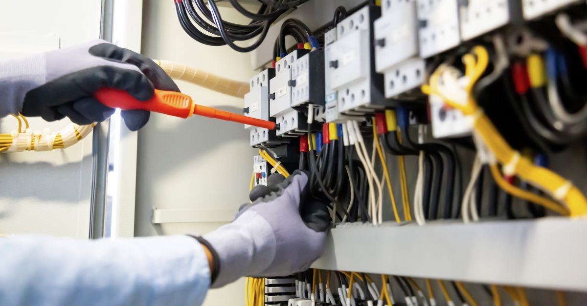 461/01 - IMPIANTI ELETTRICI