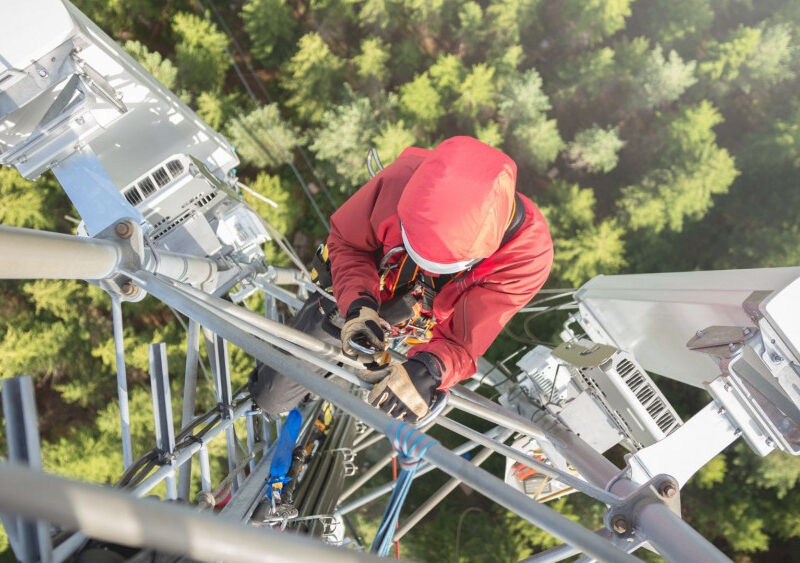 AGGIORNAMENTO ADDETTO AI LAVORI IN QUOTA E DPI III CATEGORIA AGGIORNAMENTO ADDETTO AI LAVORI IN QUOTA E DPI III CATEGORIA