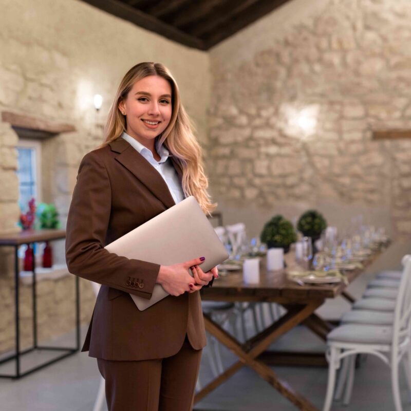 TECNICO ESPERTO IN ORGANIZZAZIONE DI EVENTI TECNICO ESPERTO IN ORGANIZZAZIONE DI EVENTI