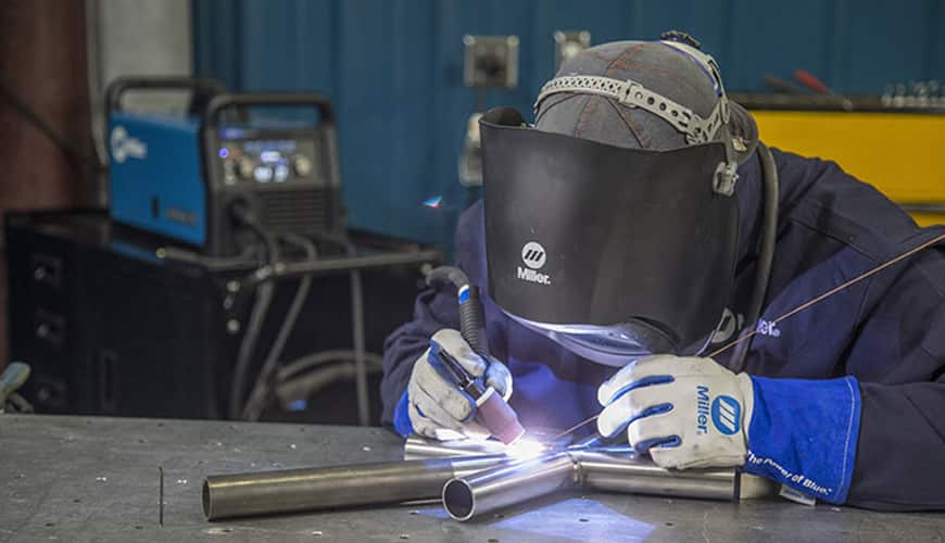 OPERATORE DI SALDATURA