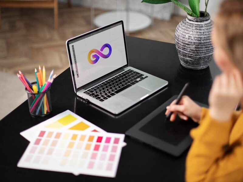 LE BASI DEL BRANDING E DELLA COMUNICAZIONE LE BASI DEL BRANDING E DELLA COMUNICAZIONE