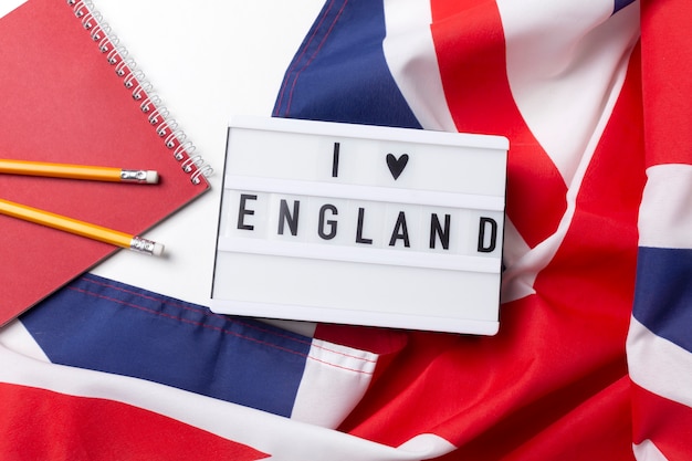 TEST D’INGRESSO – CORSO DI PERFEZIONAMENTO LINGUA STRANIERA