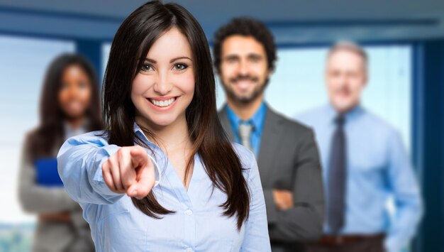 GUIDARE UN TEAM CON L’INTELLIGENZA EMOTIVA GUIDARE UN TEAM CON L’INTELLIGENZA EMOTIVA