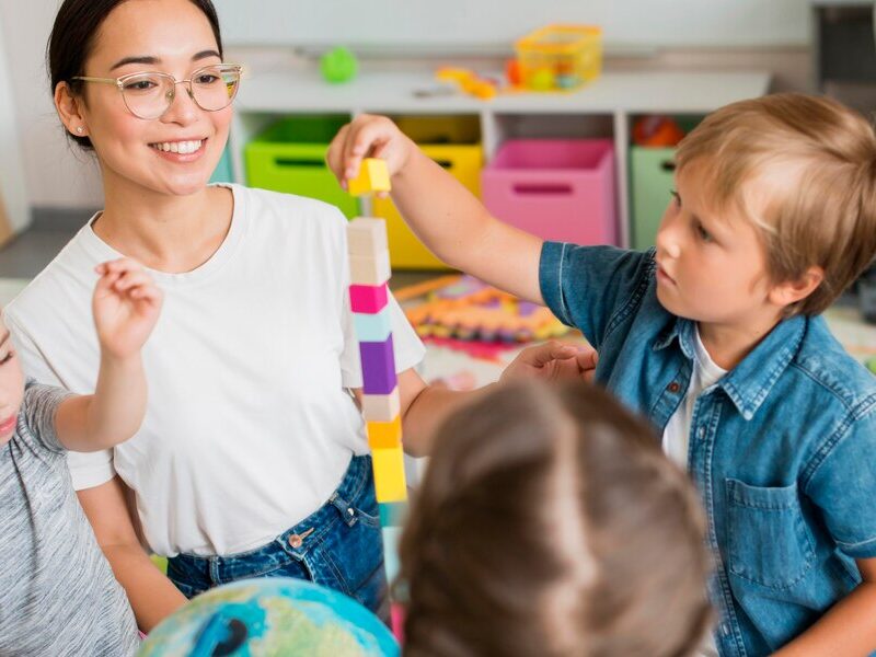 OPI – OPERATORE PER L’INFANZIA OPI – OPERATORE PER L’INFANZIA